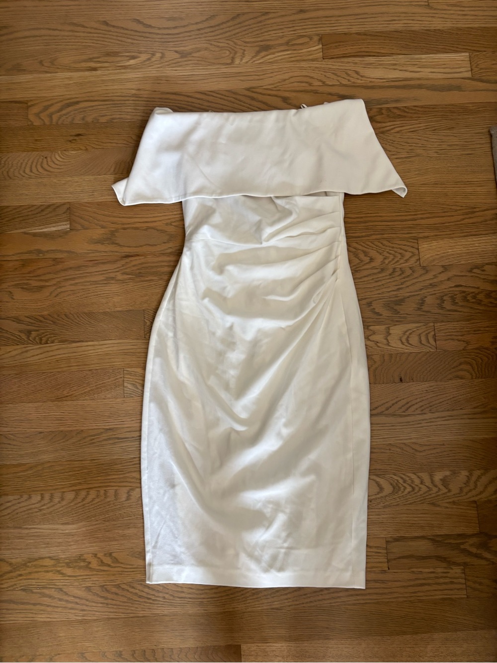 Vince Camuto White One-Shoulder Sheath Dress